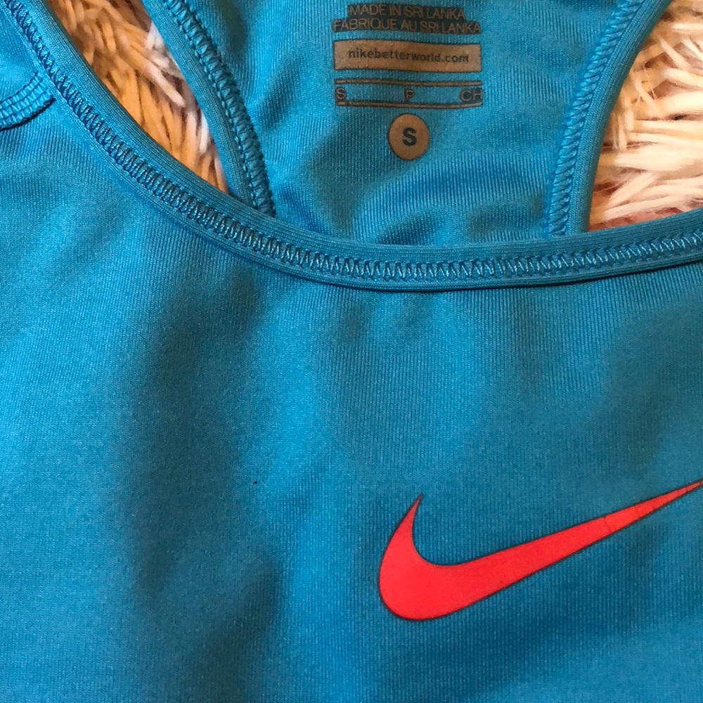 Sports bra - Picture 2 of 2
